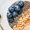 Smoothiebowl met cashewnoten en blauwe bessen